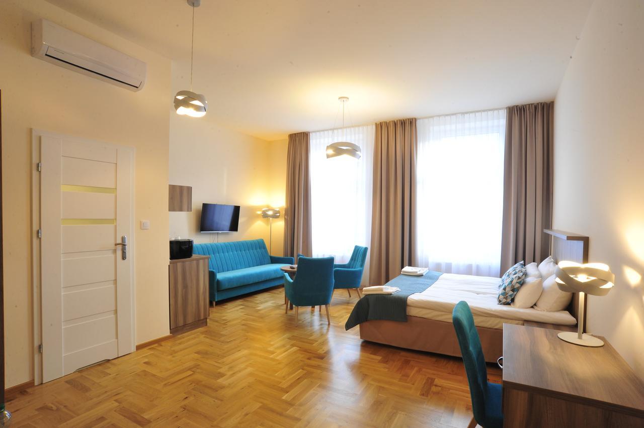 Kosmopolita Apartments Krakau Buitenkant foto
