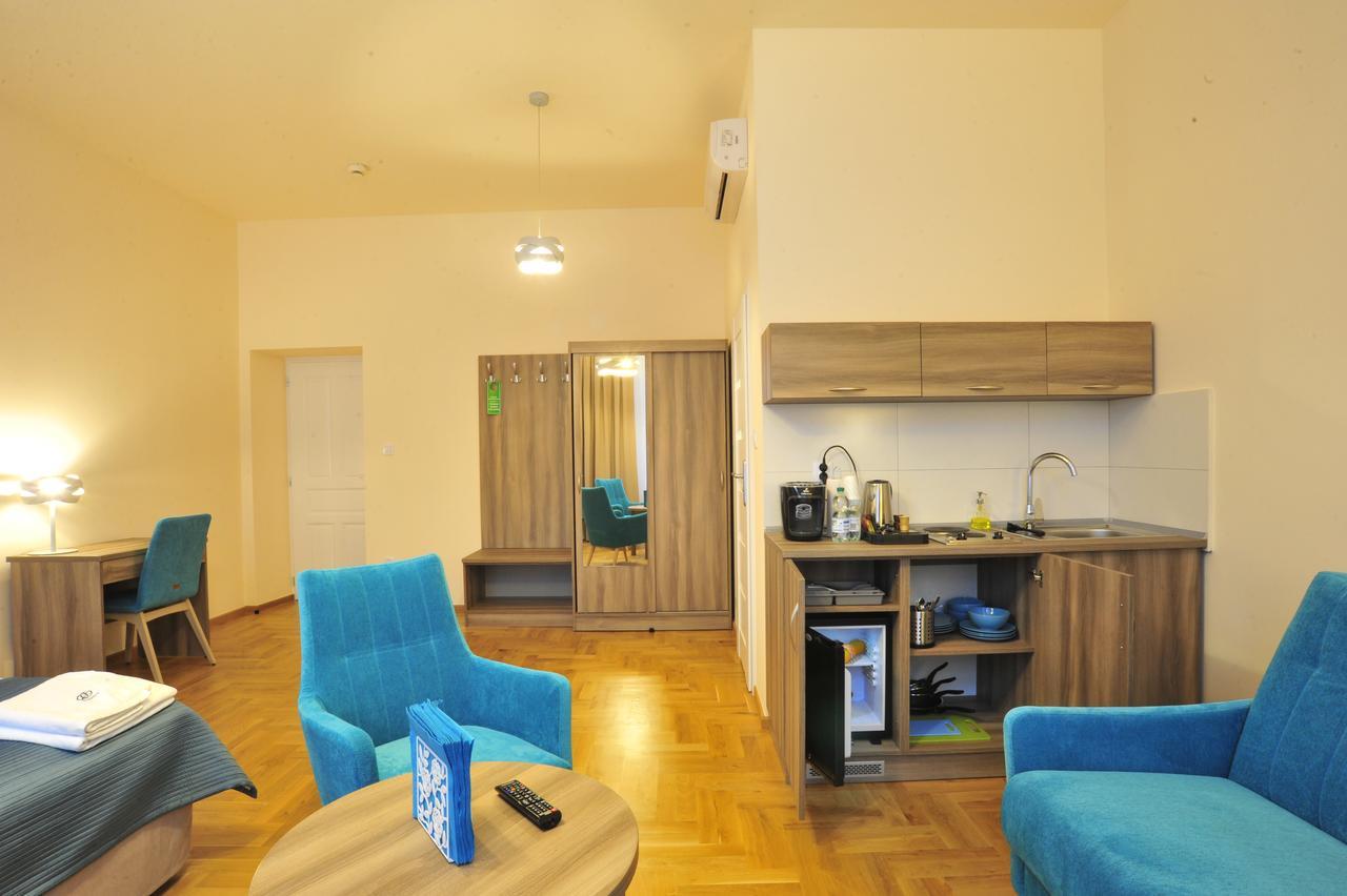 Kosmopolita Apartments Krakau Buitenkant foto
