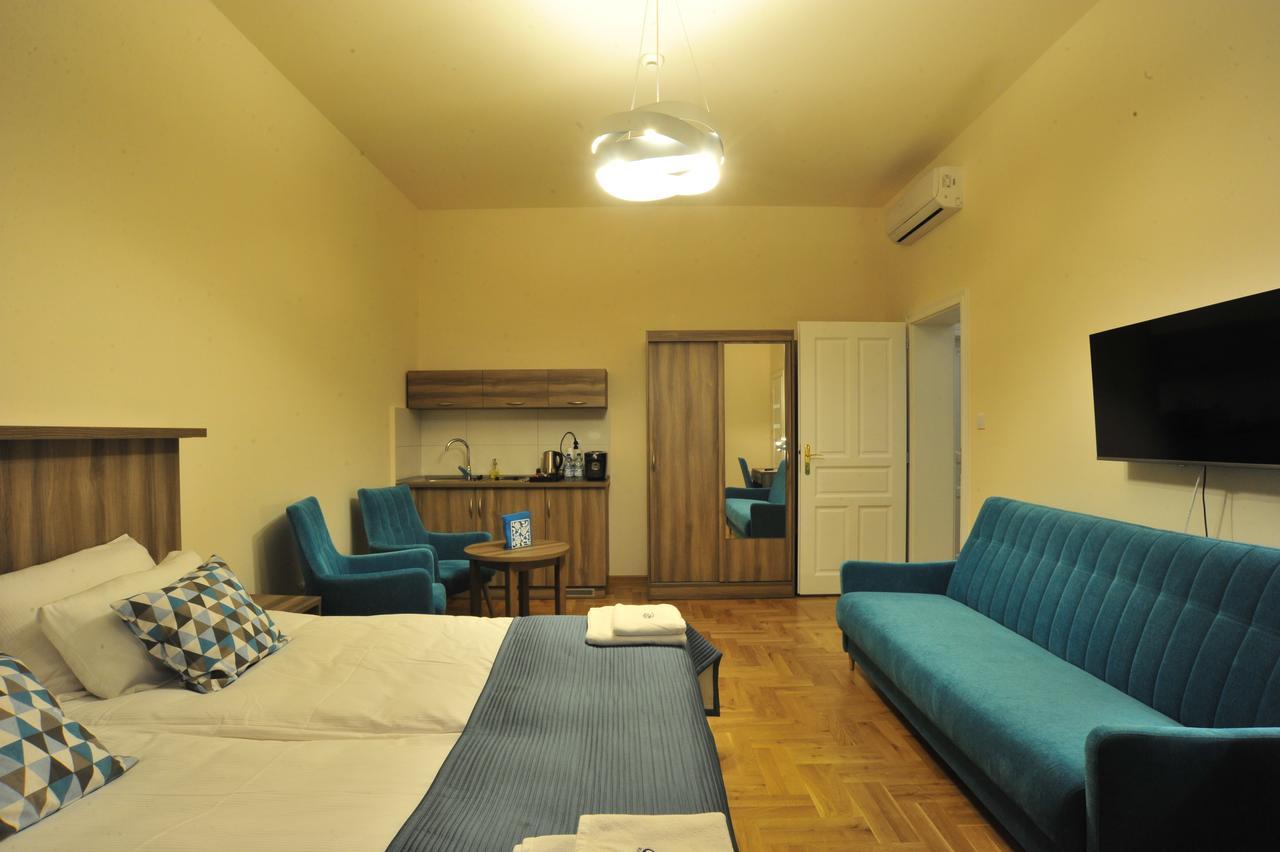 Kosmopolita Apartments Krakau Buitenkant foto