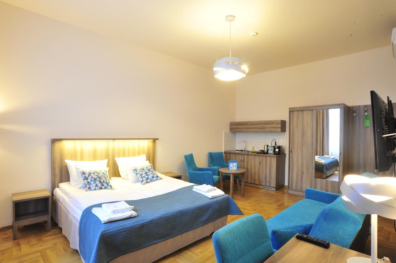 Kosmopolita Apartments Krakau Buitenkant foto