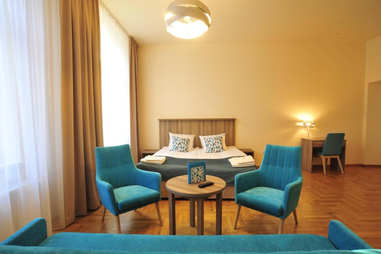 Kosmopolita Apartments Krakau Buitenkant foto
