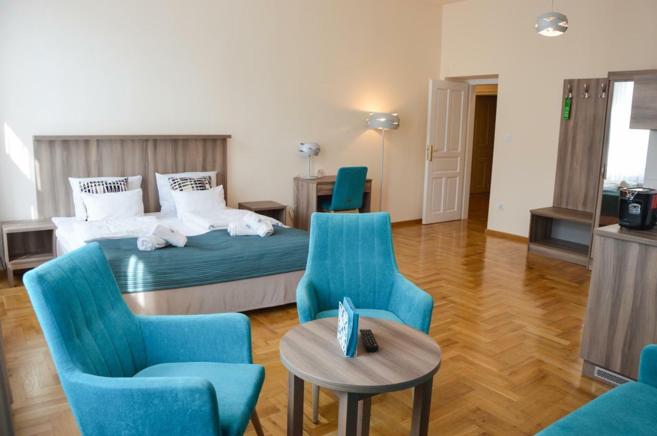 Kosmopolita Apartments Krakau Buitenkant foto